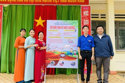 Ra mắt tổ tư vấn tâm lý học đường của trường Tiểu học Đức Tân năm học 2022-2023